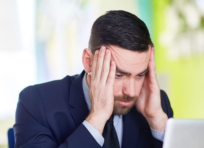 Bị đau lưng nên nằm đệm gì? 10 loại đệm phù hợp nhất cho người đau lưng 15 bi-dau-lung-nen-nam-dem-gi
